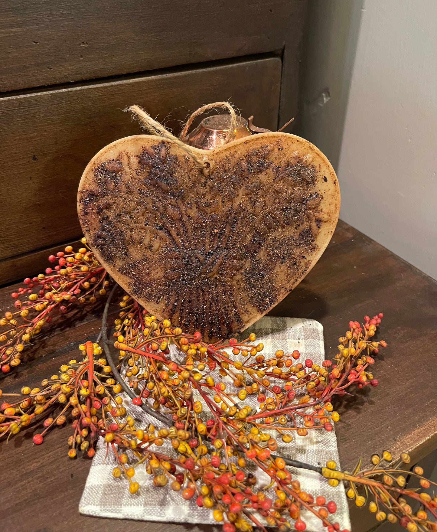Primitive Beeswax Wheat Sheath Heart Ornament
