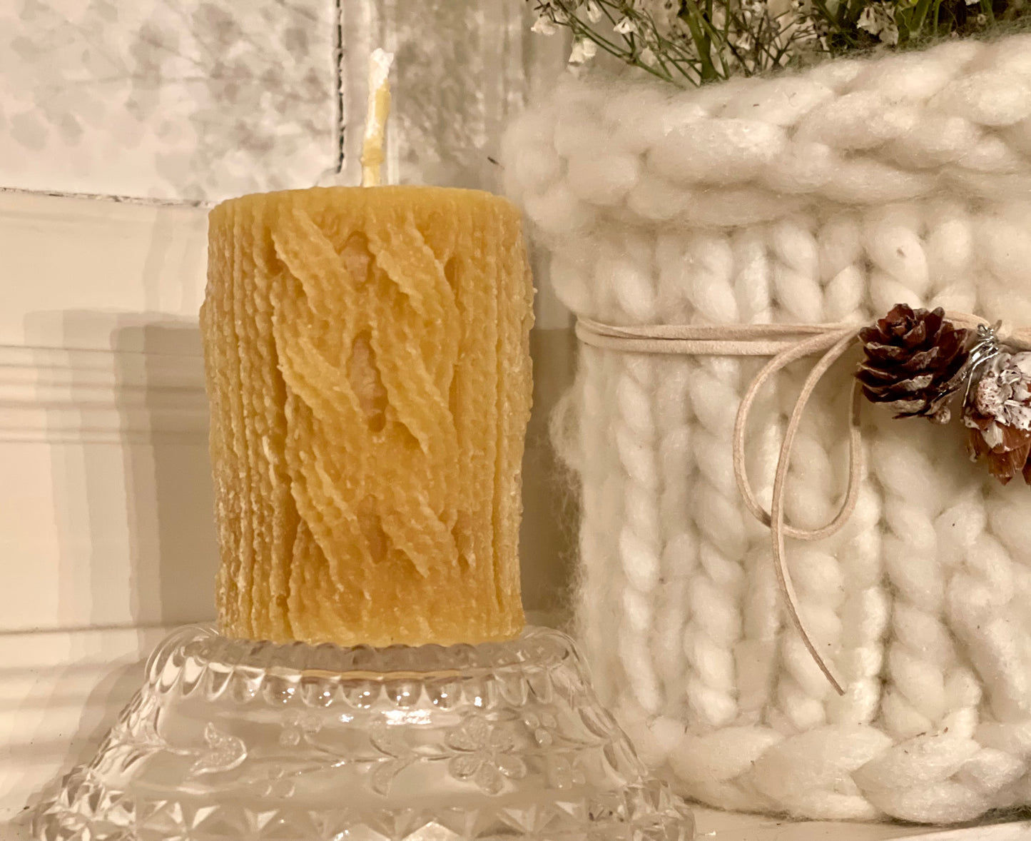 "Knit Sweater" Organic Beeswax Candle