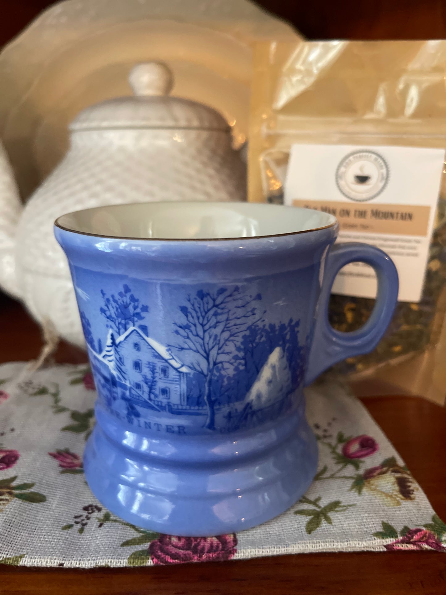 Currier & Ives Porcelain Mug