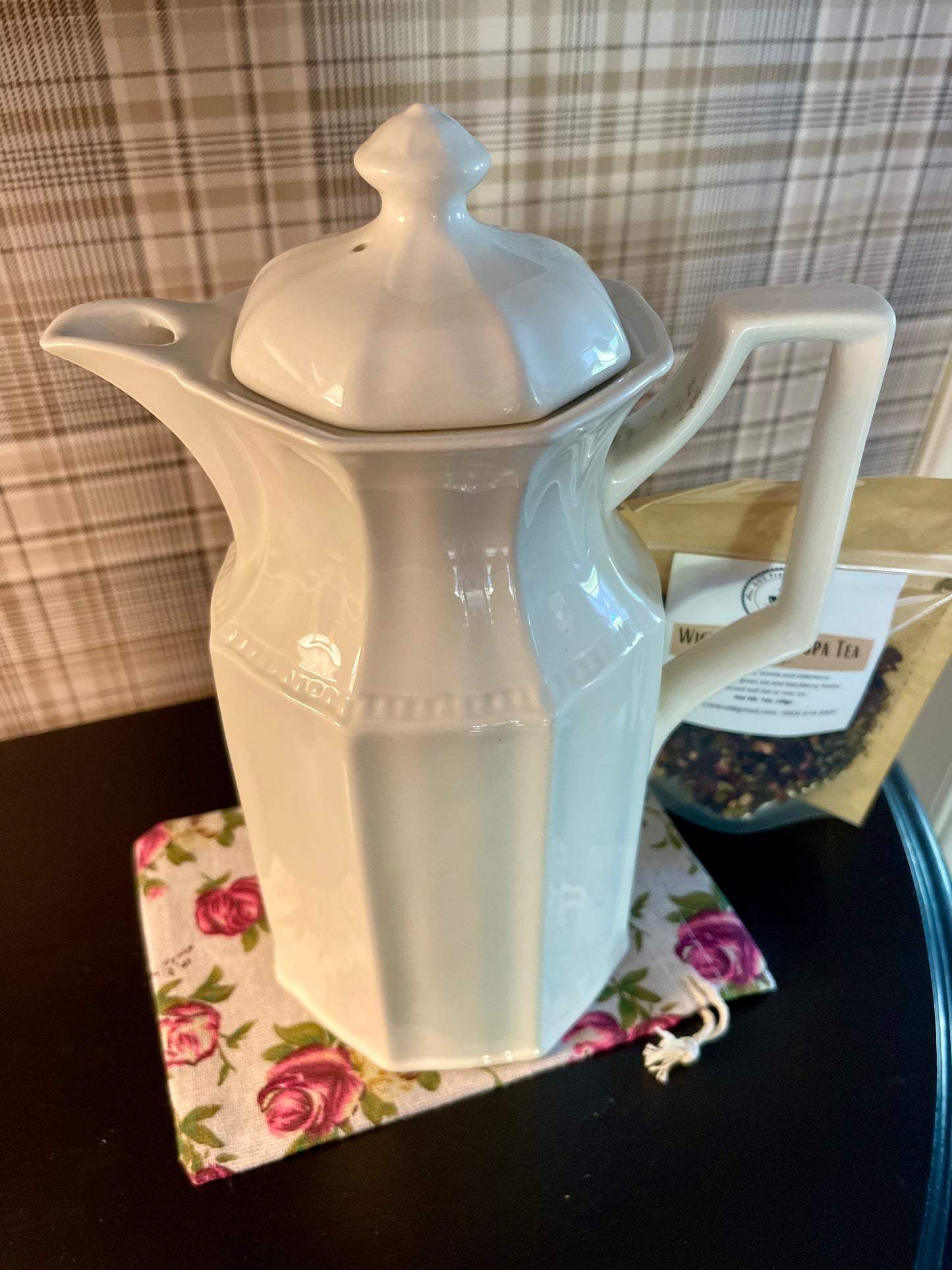Kensington Staffordshire Coffee/Tea Pot Set