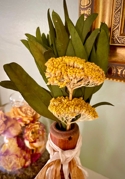 Yarrow & Willow Mini Bouquet