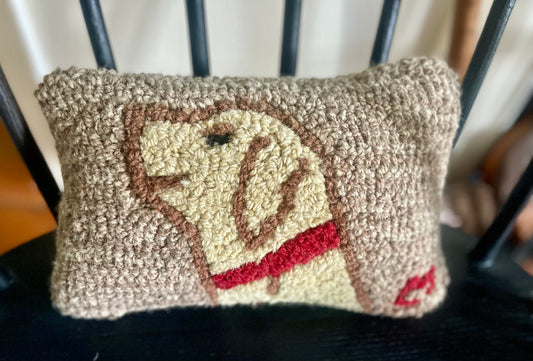 Chandler 4 Corners Begging Yellow Lab Pillow
