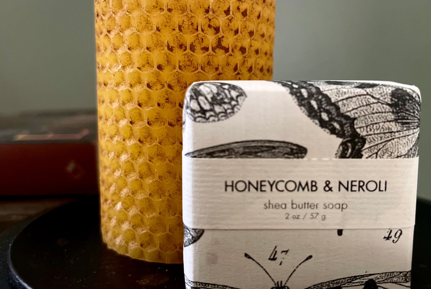 Formulary 55 Shea Butter Soap - HONEYCOMB & NEROLI (2 oz)