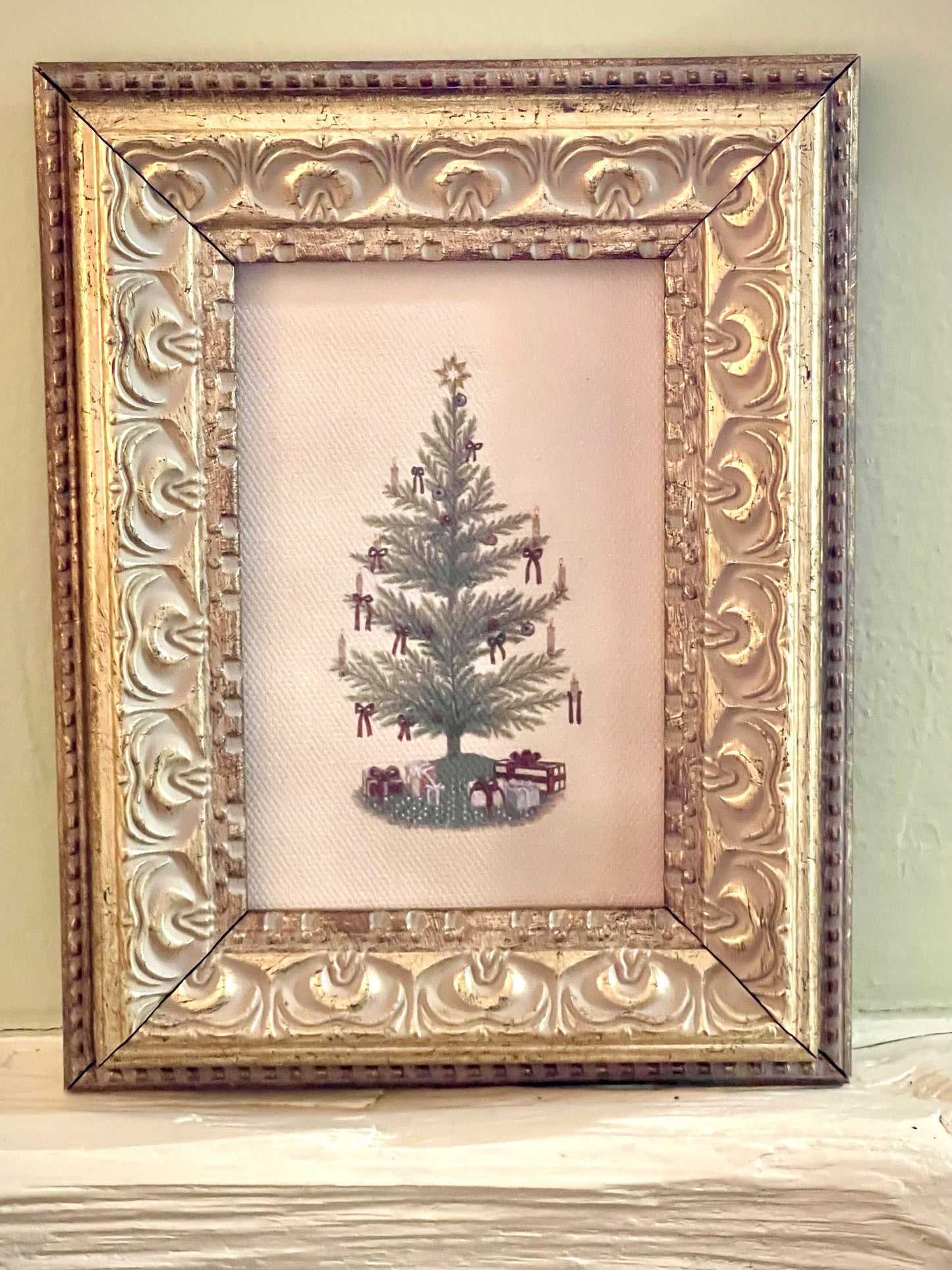 Vintage Tree with Bows/Framed. 5x7