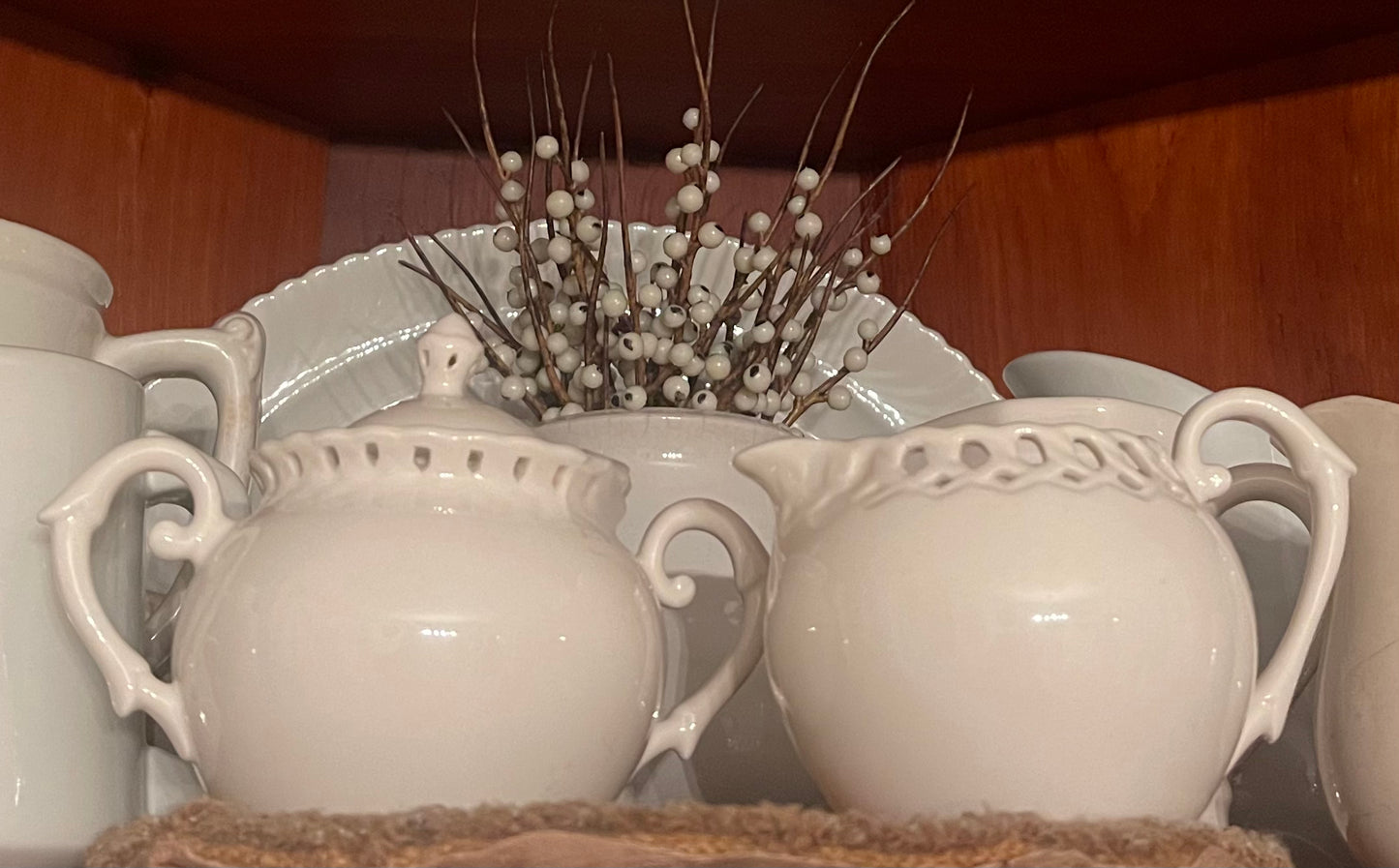 "Lace Edging" Creamer/Sugar Set