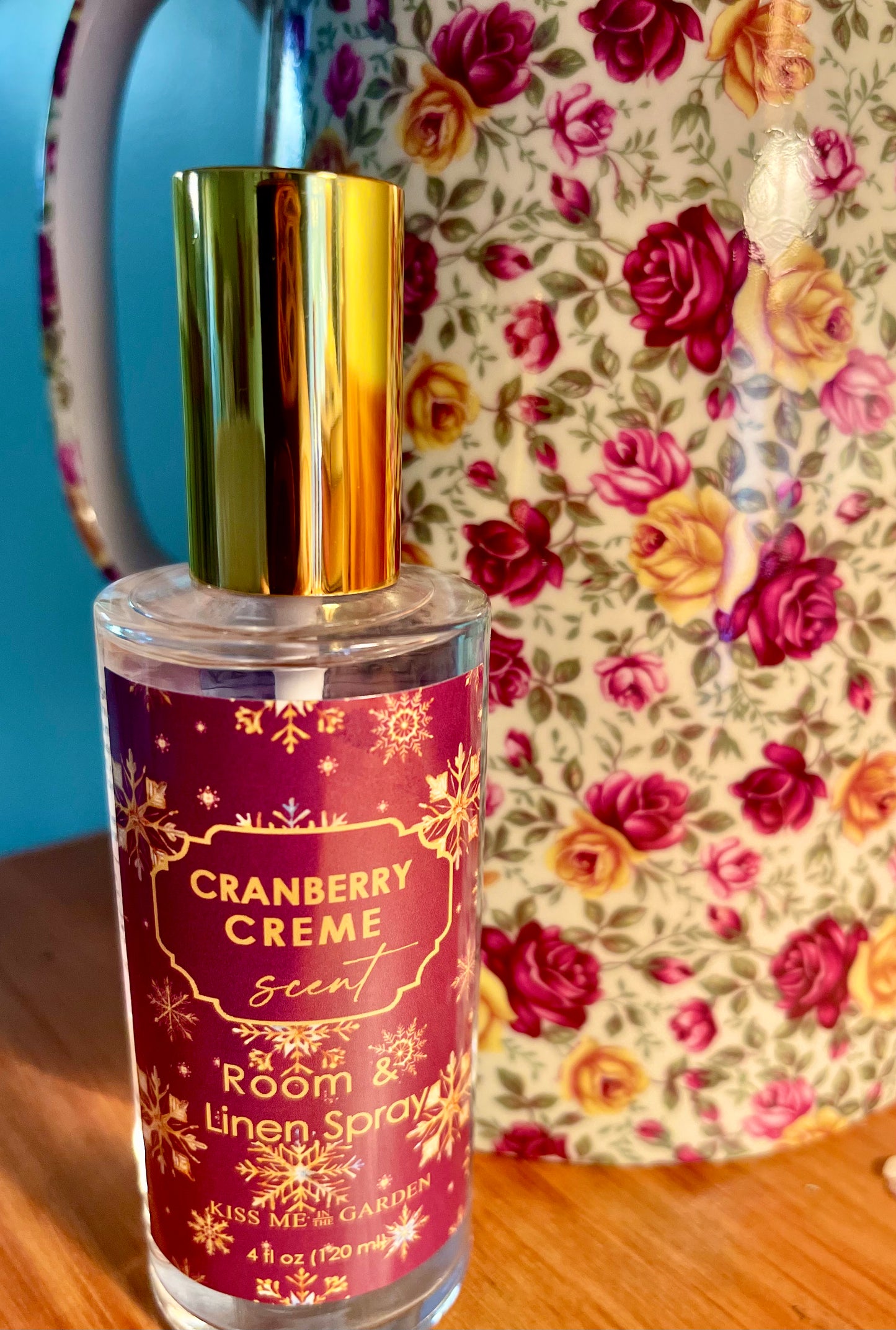 Christmas Holiday Room & Linen Spray - CRANBERRY CREME